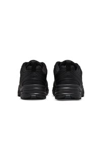 Nike Performance AIR MONARCH IV - Baskets basses - black