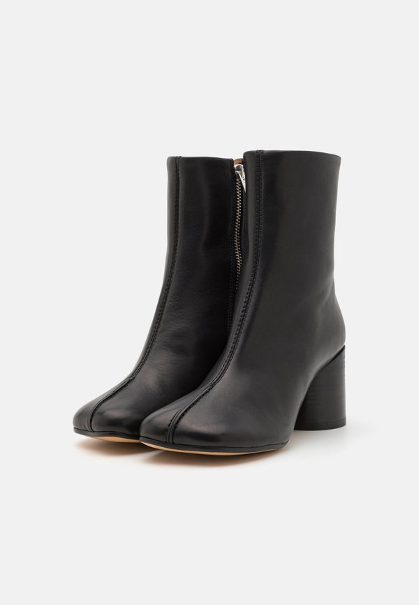 BOOT - Classic ankle boots3