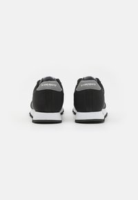 le coq sportif RACERONE - Tenisky - black/silver