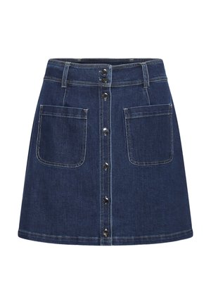 Jupe en denim en tissu bleu foncé, avec une fermeture à boutons sur le devant, deux poches avant, et un ourlet droit avec des coutures contrastées.