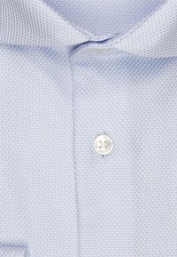 Seidensticker SLIM FIT - Chemise - light blue