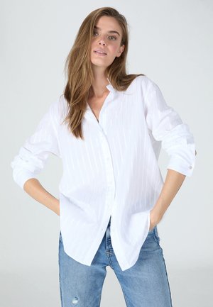 Button-down blouse - white