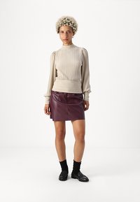 Vero Moda Petite VMNELLY  - Krilo A-kroja - winetasting