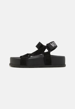 MOSCHINO SPORTY - Sandales à plateforme - nero