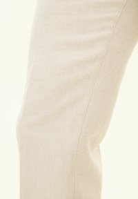 Oscar Jacobson Broek - white grass