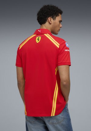 Puma, HYPERCAR REPLICA UNISEX, czerwony