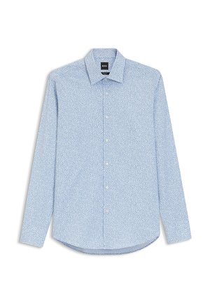 Chemise à manches longues bleu clair avec un petit motif floral bleu foncé, col à pointes écartées et étiquette de marque "BOSS" à l'intérieur du col.