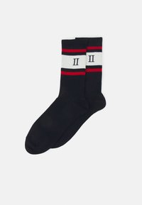 Não selecionado, dark navy/off white/red