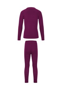 Paarse thermoshirt met lange mouwen en bijpassende legging set, van achteraf weergegeven, ontworpen voor het dragen in koud weer.