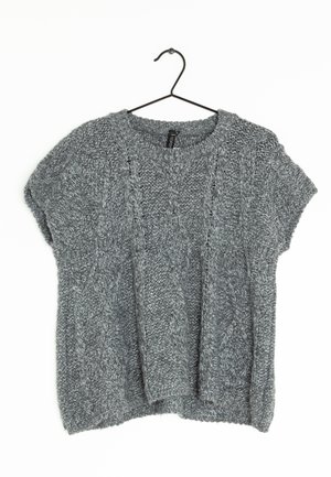 Stickad tröja - grey