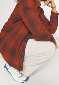 The North Face Übergangsjacke - brown