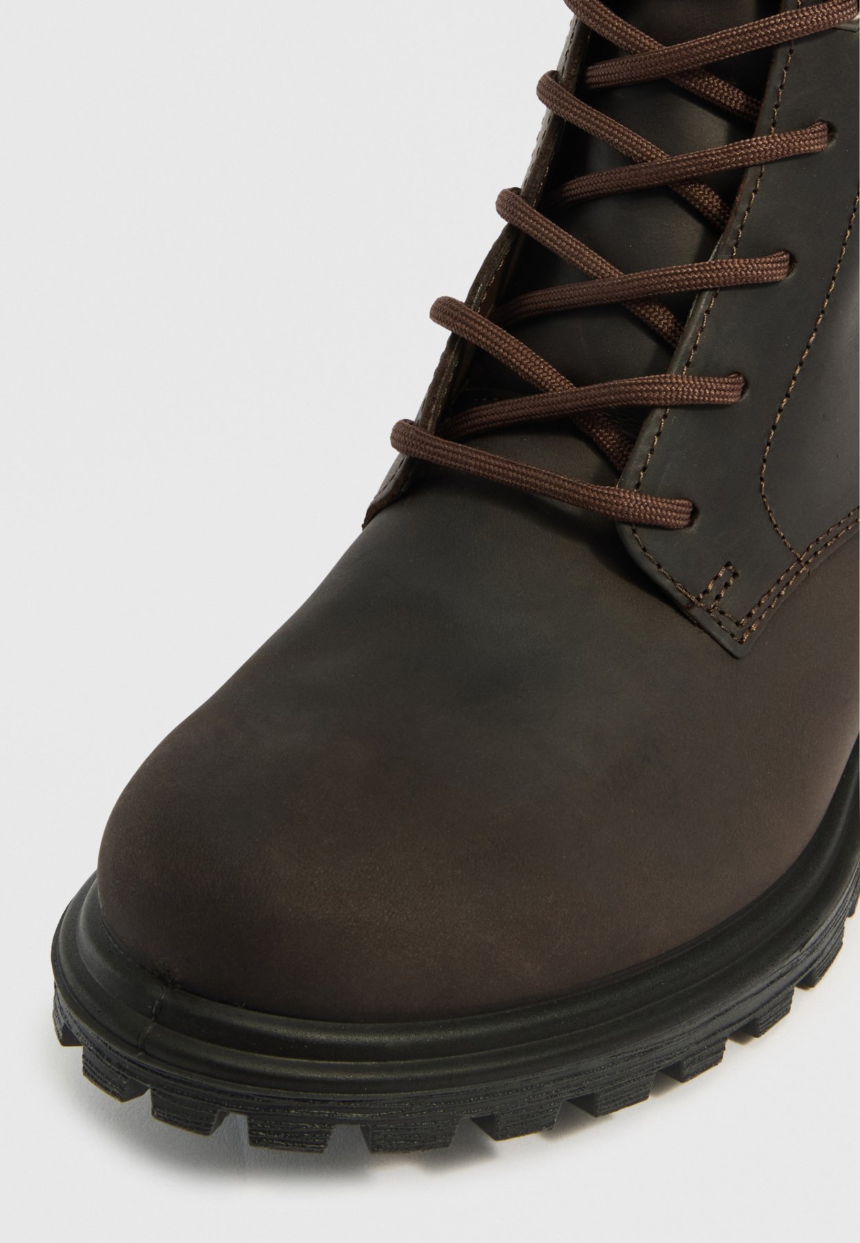Schnürstiefelette