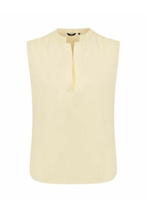 Mouwloze lichtgele blouse met een V-hals en subtiele plooien bij de schouders, gemaakt van lichtgewicht stof.