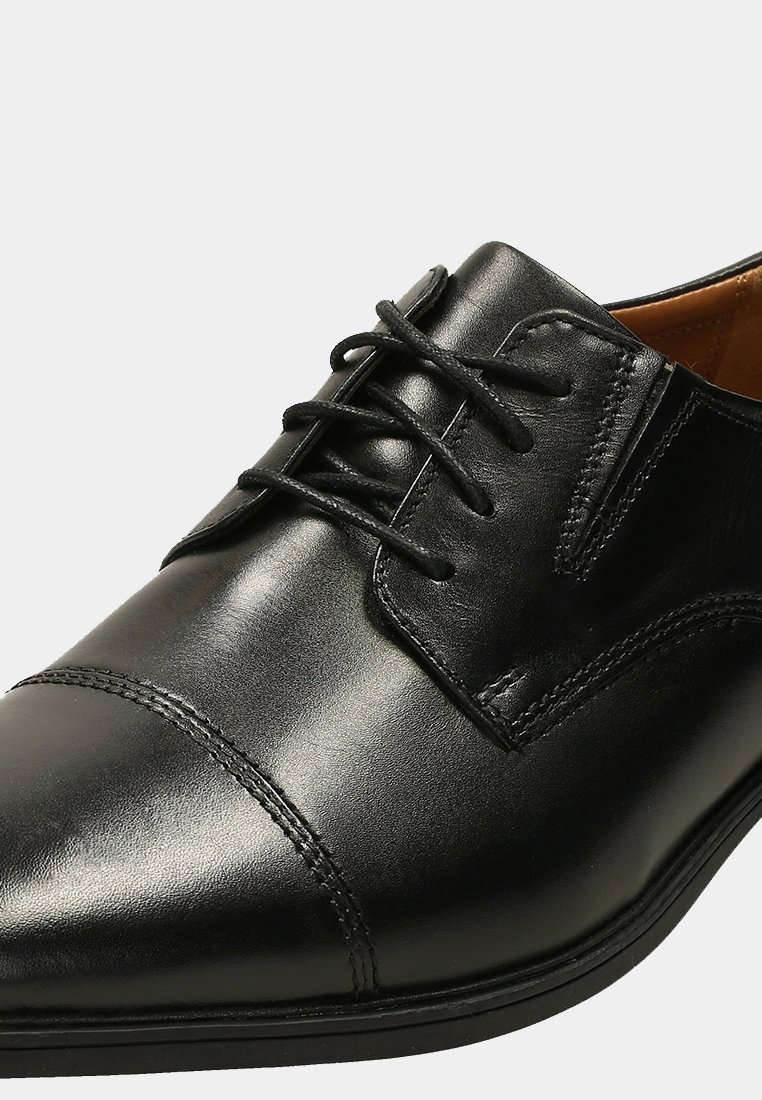Clarks TILDEN CAP Pensko med snøring black Zalando.no Clarks TILDEN CAP Pensko med snøring black Zalando.no