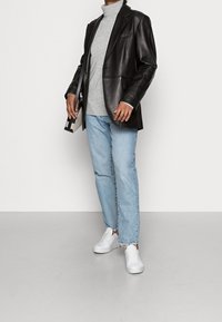 Tommy Hilfiger Sweter