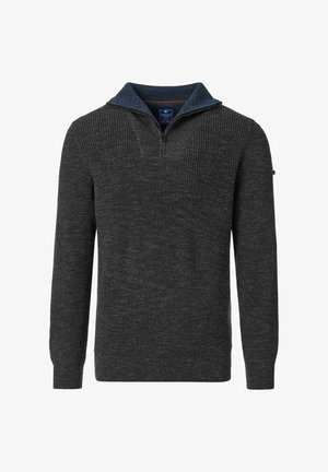 Mørkegrå ribbet sweater med halv-zip krave, der har en blå indvending. Fittede manchetter og lavet af tekstureret strikstof.