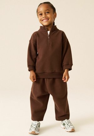 Next, REGULAR FIT - SOFT TOUCH JERSEY JOGGERS WIDE FIT . - Pantaloni sportivi - chocolate brown