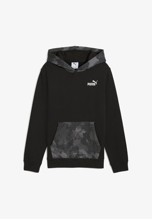 O feronă neagră cu interior căptușit în gri cu model de camuflaj și buzunar. Fabricată dintr-un material moale, are un buzunar frontal tip kangaroo și logo-ul Puma.