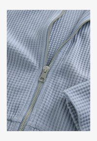 Selezionato, blue