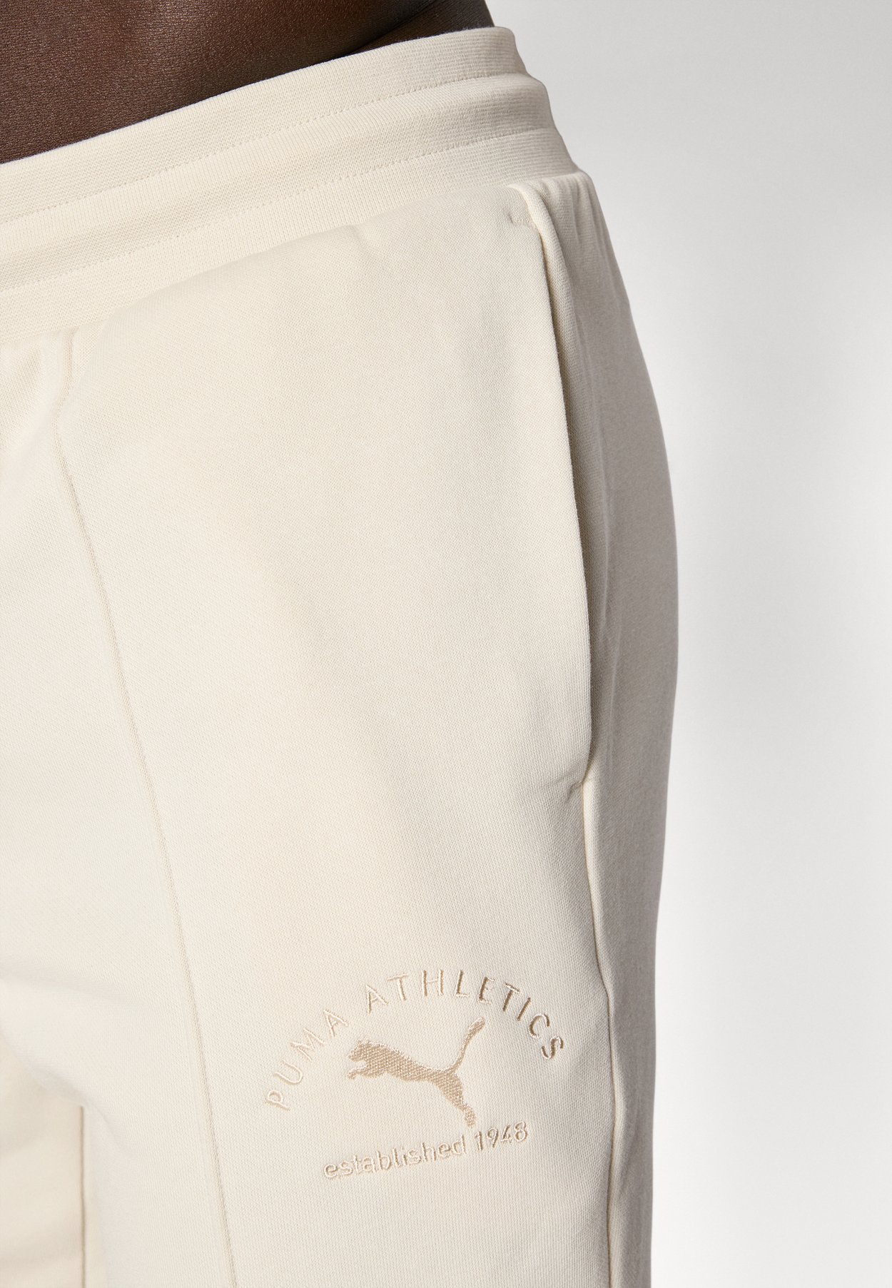 CLASS BETTER SWEATPANTS