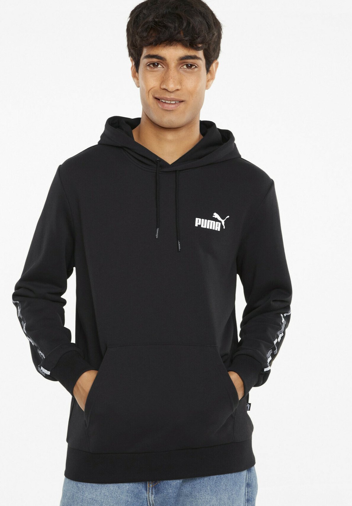 puma core logo overhead hoodie black
