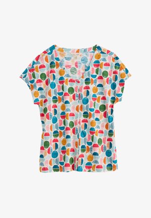 Īsas piedurknes, V-veida kakla izgriezums blūze vieglā audumā, kas apvieno daudzkrāsainu apļa un svītraina rakstu uz gaiša fona.