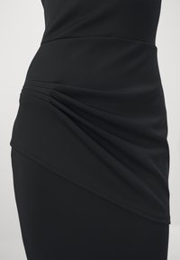 WAL G. BENNY ASYMMETRIC MIDI - Dzsörzéruha - black