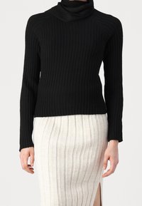 Vero Moda Strickpullover - black