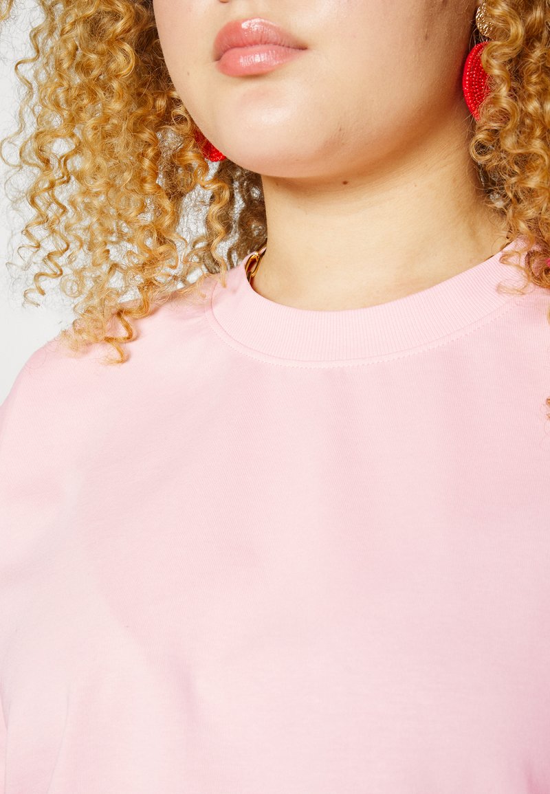 Damen T-Shirts | Gina Tricot BASIC TEE T-Shirt basic tickled pink/pink - BF03056 Damen T-Shirts | Gina Tricot BASIC TEE T-Shirt basic tickled pink/pink - BF03056