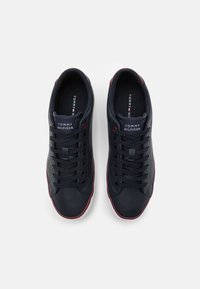 Tommy Hilfiger Sneakersy niskie