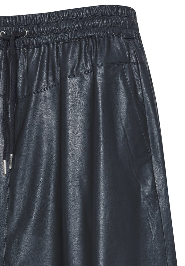 BYEsoni - A-line skirt - total eclipse3