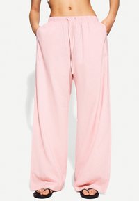 Bershka Stoffhose - light pink