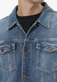 Matinique SHEPARD - Jachetă din denim - vintage stone