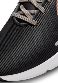 Nike Performance Zapatillas running asfalto - grey
