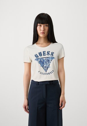 Guess SS CN  TRIANGLE - Marškinėliai su spaudiniu - cream white