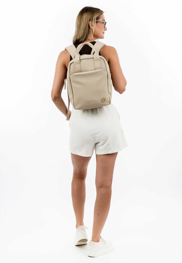 Tagesrucksack - sand