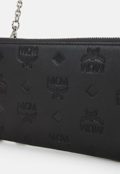 MCM AREN ZIPPED WALLET LARGE - Borsa a tracolla - black