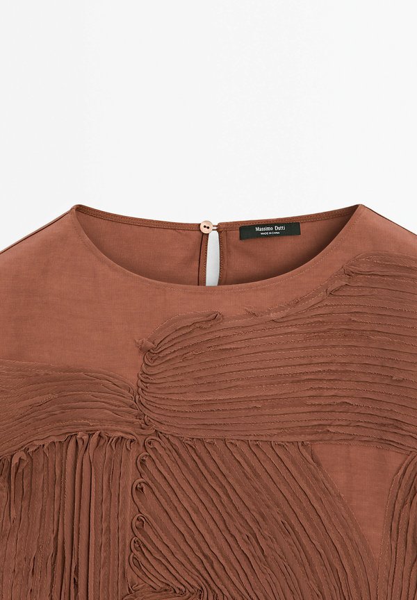 FLOWING WITH DETAIL - Blouse - bordeaux3
