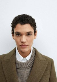 Mango DALI - Cappotto corto - khaki