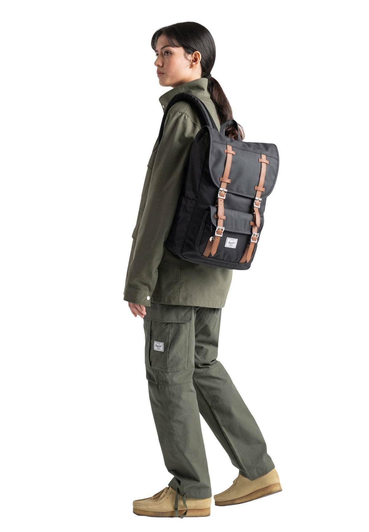 best backpack for through hiking Here's How to Best Fit Your Backpack, According to an Avid Hiker