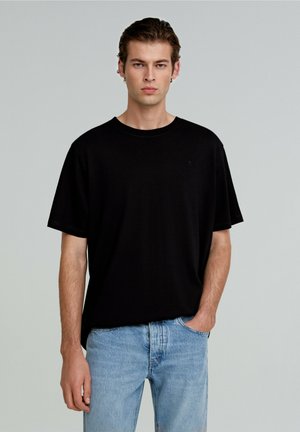 Scalpers, SCALPERS NOS SKULL RELAXED TEE - Camiseta básica - black
