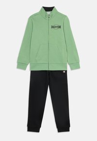 Non sélectionné, green