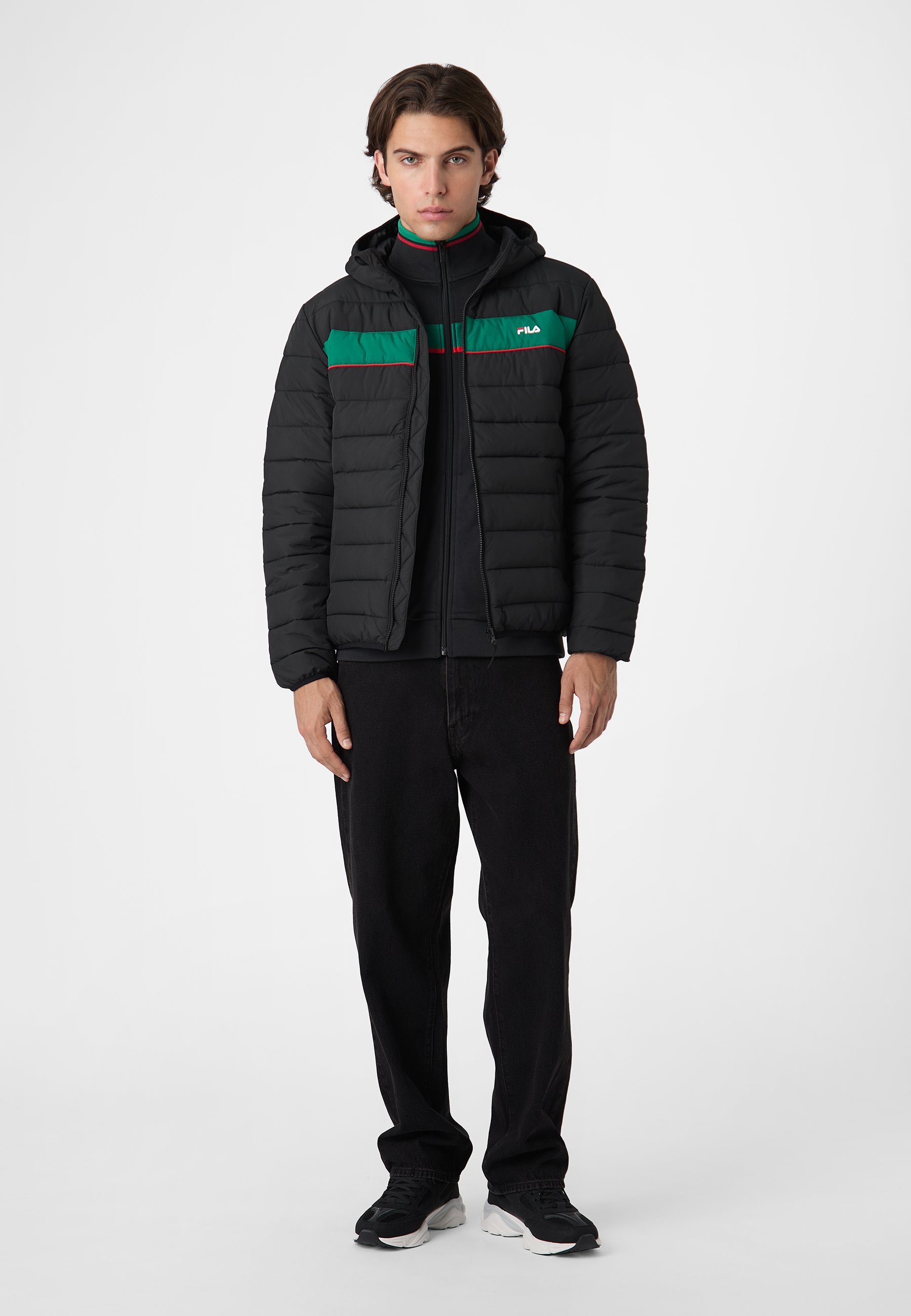 FILA 겨울 재킷