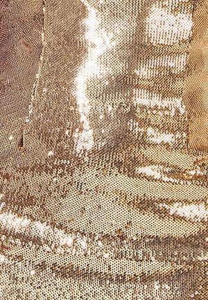 Goddiva LIQUID SEQUIN BOOBTUBE MIDAXI WITH CORSAGE - Koktejlové šaty / šaty na párty - gold