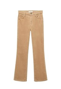Pantalon en velours côtelé de couleur sable avec bouton et fermeture éclair à l'avant, passants pour ceinture et design à cinq poches, posé à plat sur un fond blanc.