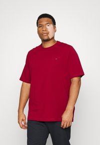 Tommy Hilfiger TEE - T-shirt básica - rouge