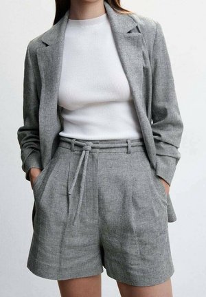 Short - grey