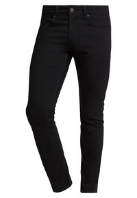 Jeans de mezclilla negra con corte slim, cinco bolsillos y cierre de botón. La tela tiene una textura suave y ligeramente elástica.