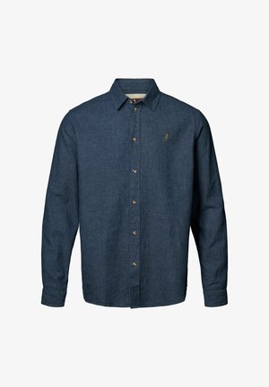 Camisa de botones azul oscuro en tejido de mezcla de algodón. Presenta un cuello, mangas largas y un pequeño logo bordado en el pecho. Botones marrones.