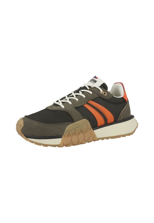 TROOP RUNNER FLAME - Trainers - beluga2